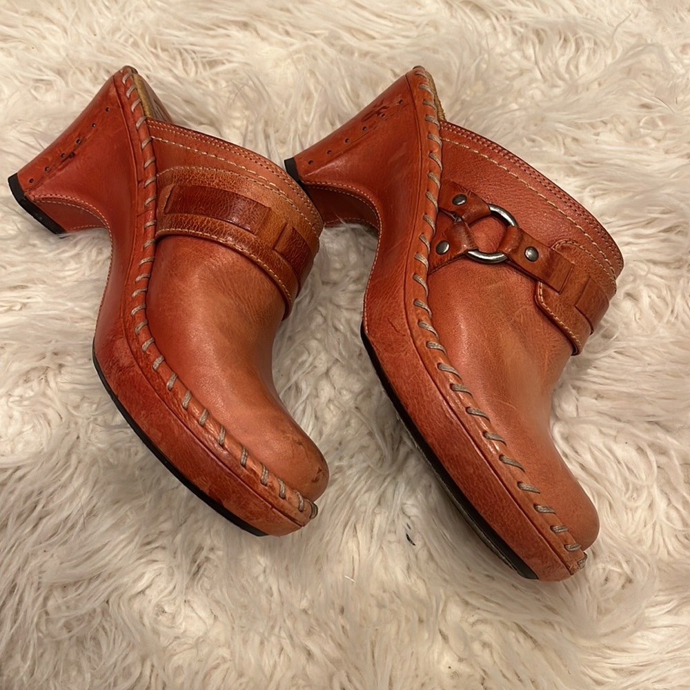 Frye heels - Picture 3 of 4